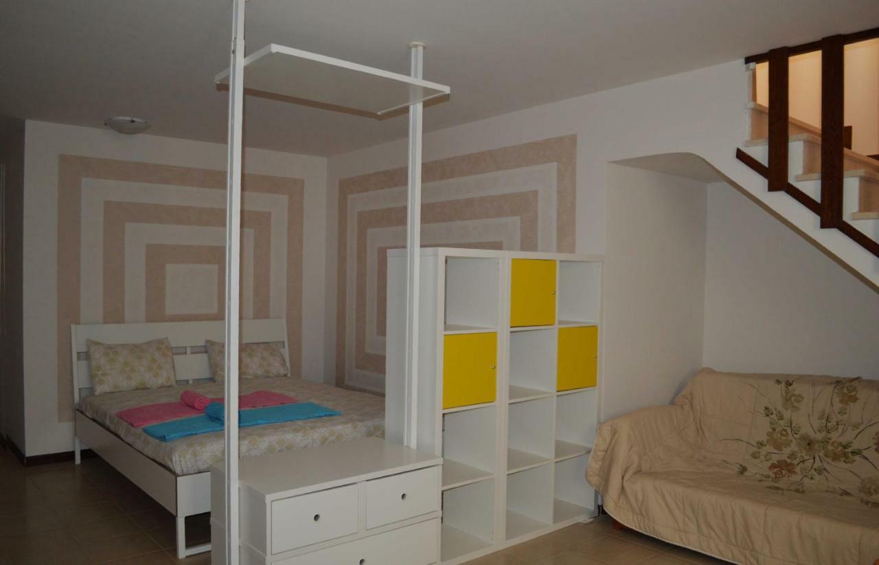 Cinzia'S Home Raffa ภายนอก รูปภาพ