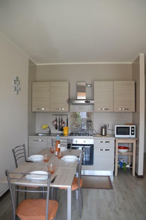 Cinzia'S Home Raffa ภายนอก รูปภาพ